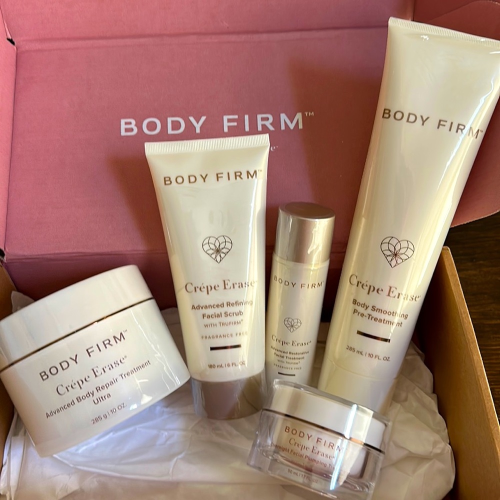 CREPE ERASE New in box!